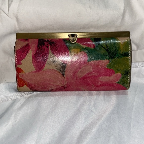 EUC Patricia Nash Cauchy Leather Frame Wallet Floral Print. - Picture 2 of 16